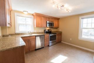 373 Walnut St, Newton MA  02460-1945 exterior