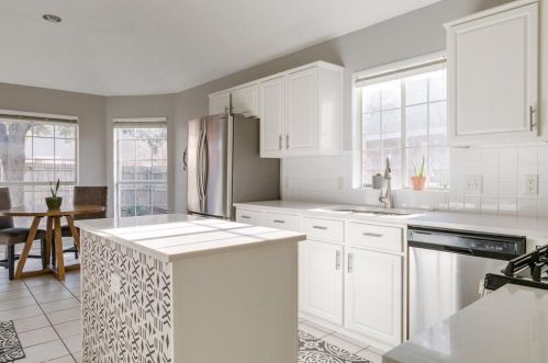 8009 Hosta Way, Fort Worth TX  76123-1830 exterior