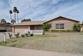 3328 Mountain View Rd, Phoenix AZ  85028-3955 exterior