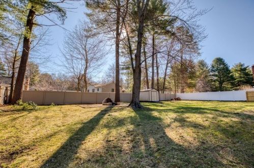 28 Laro Rd, Montgomery MA 01085-5016 exterior