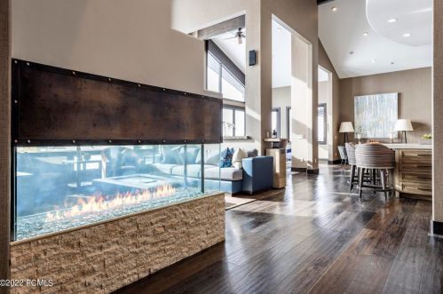 8449 Silver Crk Rd, Park City UT exterior