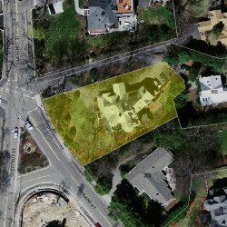 170 Chestnut St, Newton MA 02465-2711 aerial view