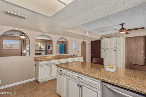 3810 Carol Ann Way, Phoenix AZ 85032-4063 exterior