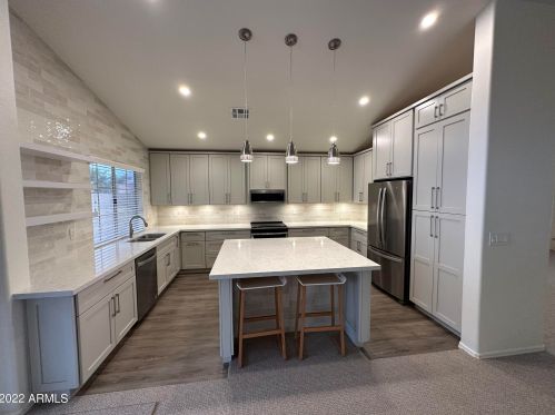 16021 43rd Pl, Phoenix AZ  85048-7428 exterior