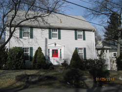 51 Rockledge Rd, Newton, MA 02461-1818