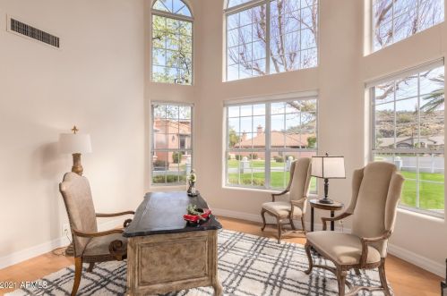 14828 15th Ave, Phoenix AZ 85015-3806 exterior