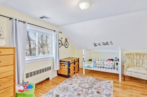 51 Rdg St, Arlington MA 02474-1706 exterior