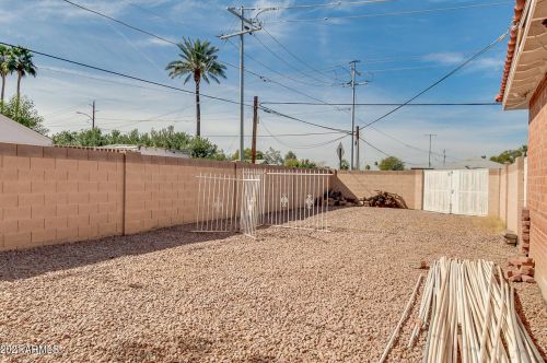 1501 Edgemont Ave, Phoenix AZ 85035-1808 exterior