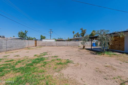 4626 38 Dr, Phoenix AZ 85053-2800 exterior