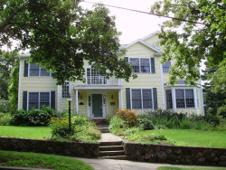 237 Upland Ave, Newton, MA 02461-2002