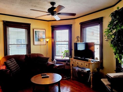 47 Sterling St, Worcester MA 01610-2146 exterior