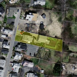 26 Cottage Pl, Newton MA 02465-1525 aerial view