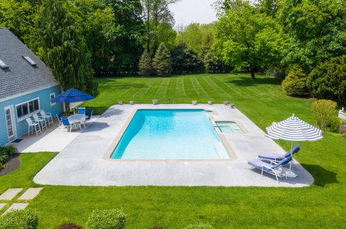 125 Bridges Rd, Little Silver NJ 07739-1634 exterior