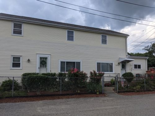 2078 Palmer St, Dighton, MA 02715-1247