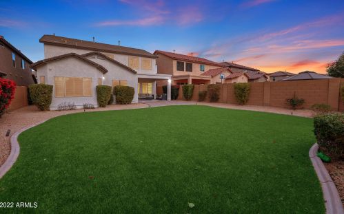 1665 Blaylock Dr, Phoenix AZ 85085-6324 exterior