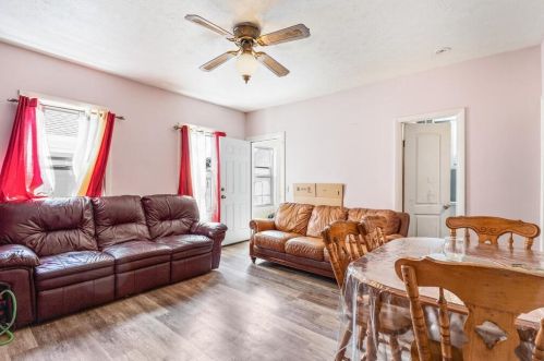 44 Fern St, Lawrence MA 01841-1213 exterior