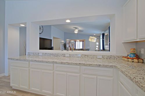 6426 38 Dr, Phoenix AZ 85029-2007 exterior