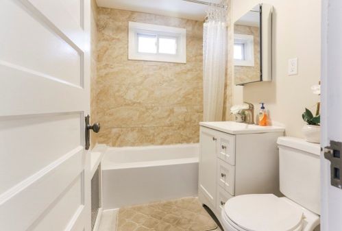 11 Hadwen Ln, Worcester MA 01602-2613 exterior