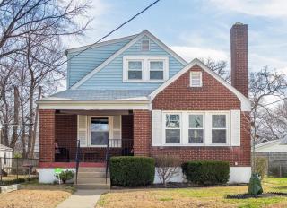 125 42nd St, Louisville KY  40212-2605 exterior