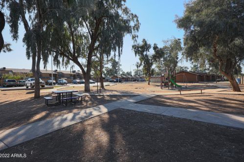 3645 69th Ave, Phoenix AZ 85033-4403 exterior