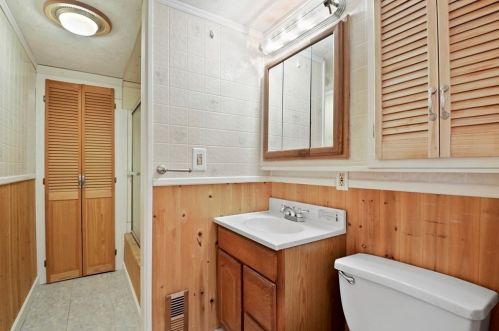 152 Highland Ave, Royalston MA 01331-2427 exterior