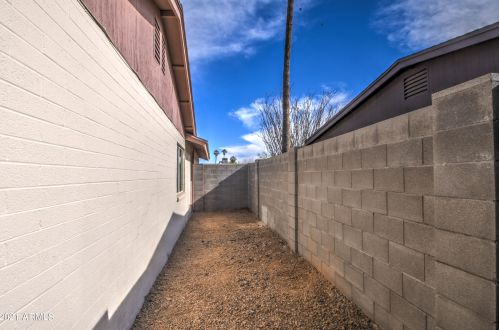 12208 25th Pl, Phoenix AZ 85032-7004 exterior