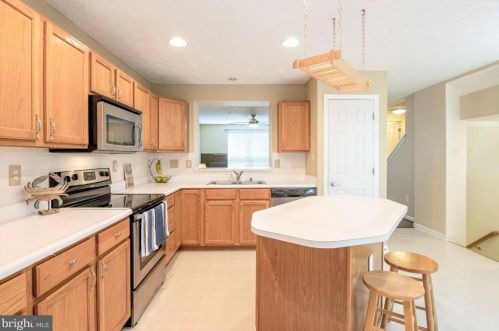 6134 Starburn Path, Columbia MD 21045-2569 exterior