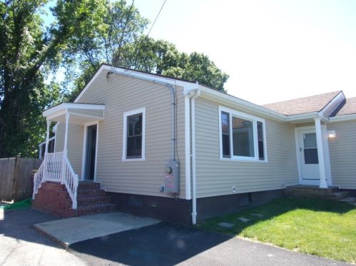 22 Coury Dr, New Bedford MA  02743-1972 exterior