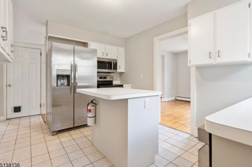 35 Fairview Ave, Milford NJ 08848-1006 exterior