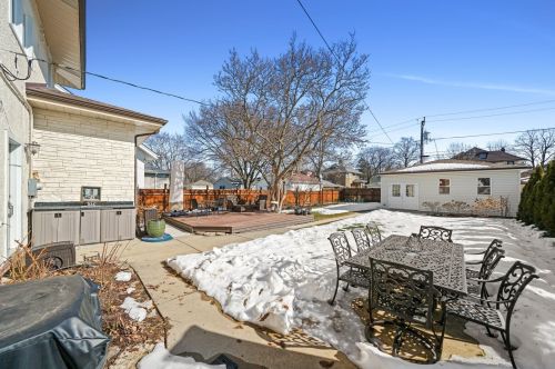 3111 Wenonah Ave, Forest View IL 60402-2930 exterior