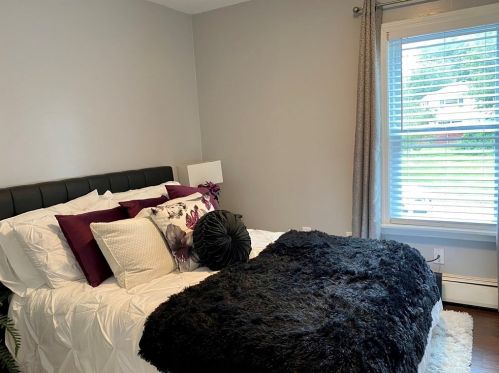 1070 Somerset Ave, Taunton MA 02780-4622 exterior