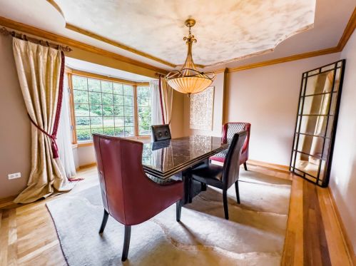 1240 131 Ct, Lemont IL exterior