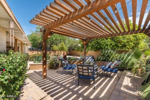 2807 11 Ave, Phoenix AZ 85021-7111 exterior