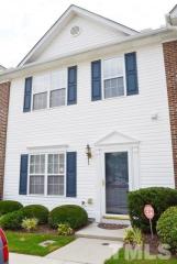 39 Edgebrook Cir, Durham, NC 27703-4904