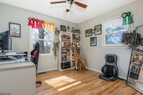 370 Shire Rd, Milford NJ  08848-1720 exterior