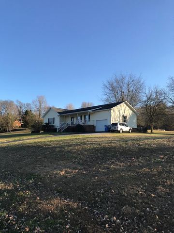 197 Augusta Cir, Glasgow KY  42141-8242 exterior