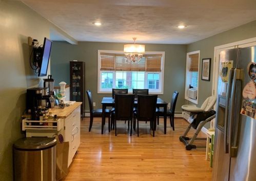 5 Forbes Ave, Burlington MA  01803-3004 exterior