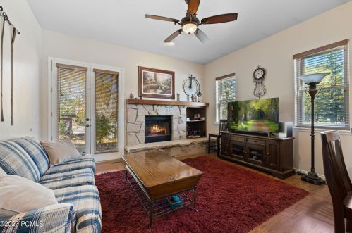 1729 Silver Spg, Park City UT 84098-6033 exterior