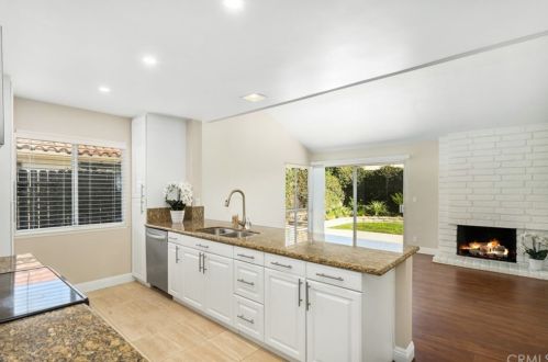 14732 Sweetan St, Irvine CA 92604-2425 exterior