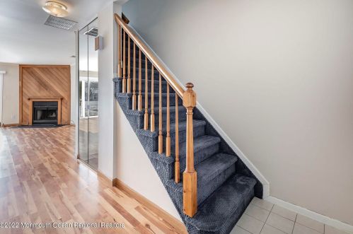 21 Birch Ln, Tinton Falls NJ 07724-3471 exterior