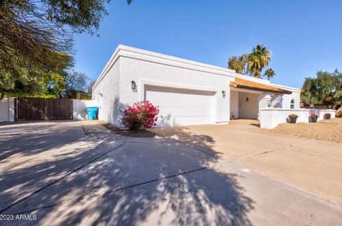 4402 Beck Ln, Phoenix, AZ 85032-4255