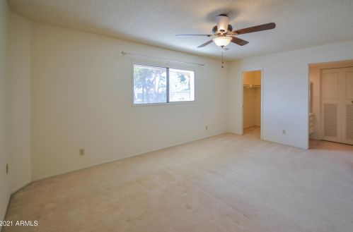 4430 Belleview St, Phoenix AZ 85008-5644 exterior