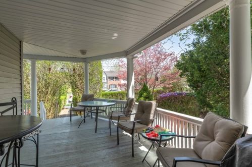 14 Walnut St, Agawam MA  01001-1408 exterior