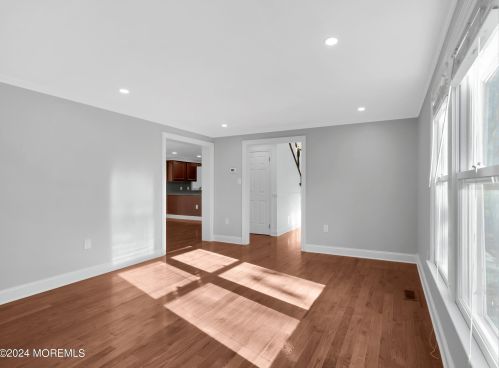 6 Afton Rd, Jackson Twp NJ 08527-3131 exterior