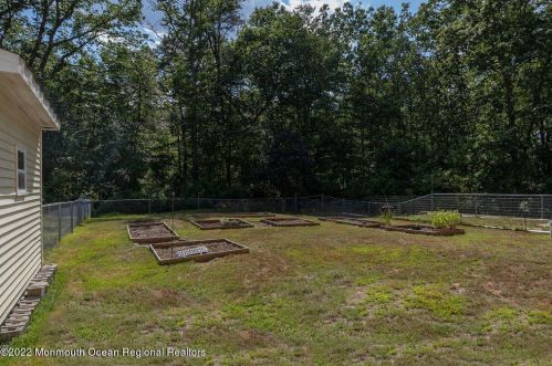 1409 Reed Rd, Jackson Twp NJ exterior