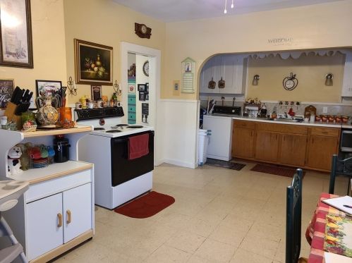 15 Stetson St, East Bridgewater MA  02324-1630 exterior