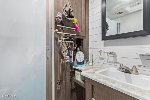 19653 29 Pl, Phoenix AZ 85016-5814 exterior