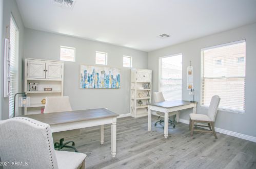 35318 31st Dr, Phoenix AZ  85086-2127 exterior