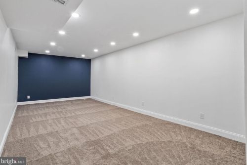 1 18th St, Burlington NJ  08016-4605 exterior