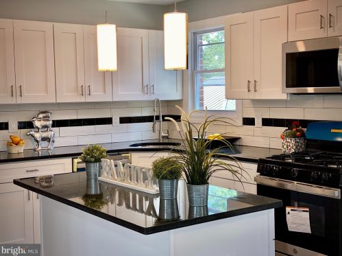 22 Duncan Ave, West Deptford NJ  08093-1107 exterior